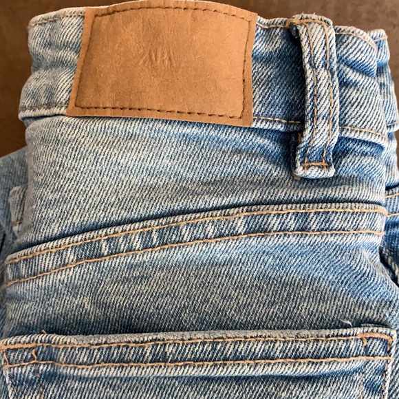 ZARA Vintage Hi-Rise Skinny Jeans - Picture 2 of 9